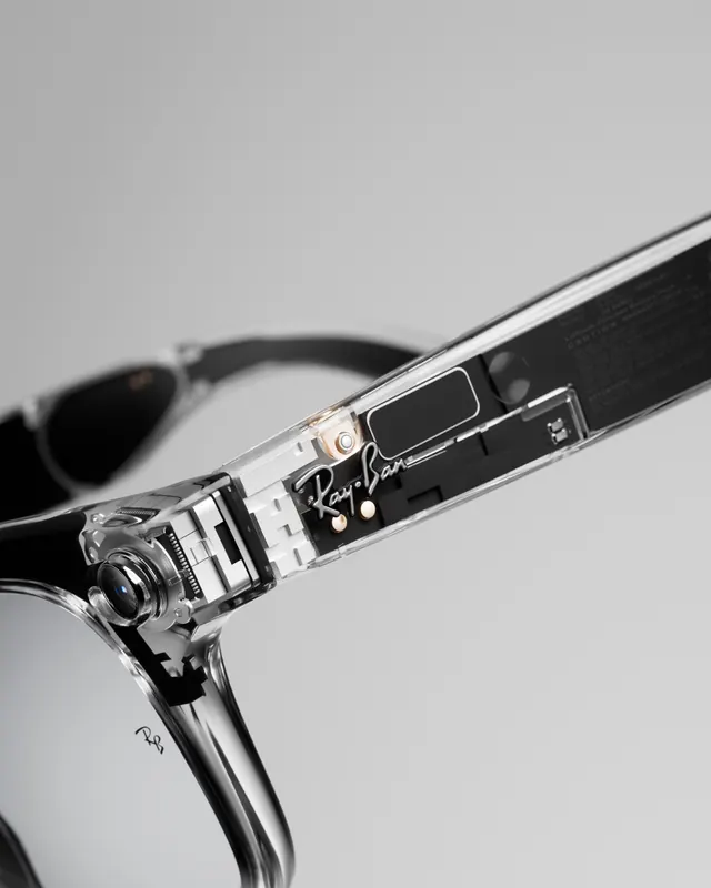 Ray-Ban Meta Wayfarer AI camera product visualization (slide 1), dark-mode, minimal, dark