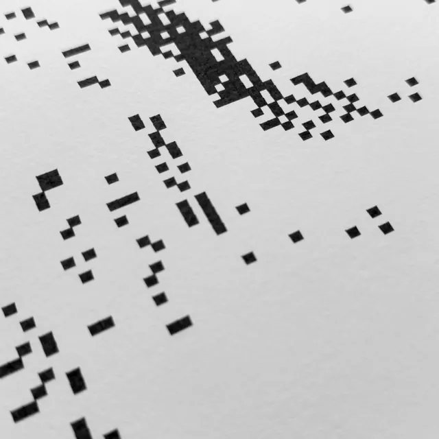 Crosshair generative art series (slide 10), abstract, geometric, monochrome