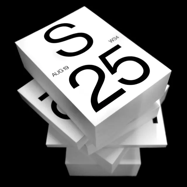 Stacked calendar day blocks typography, minimal, geometric, light