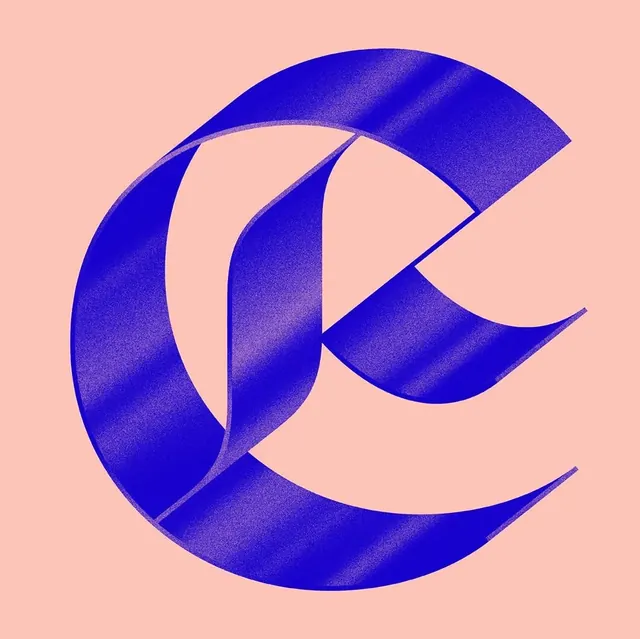 Grainy blue blackletter E, minimal, retro, vibrant
