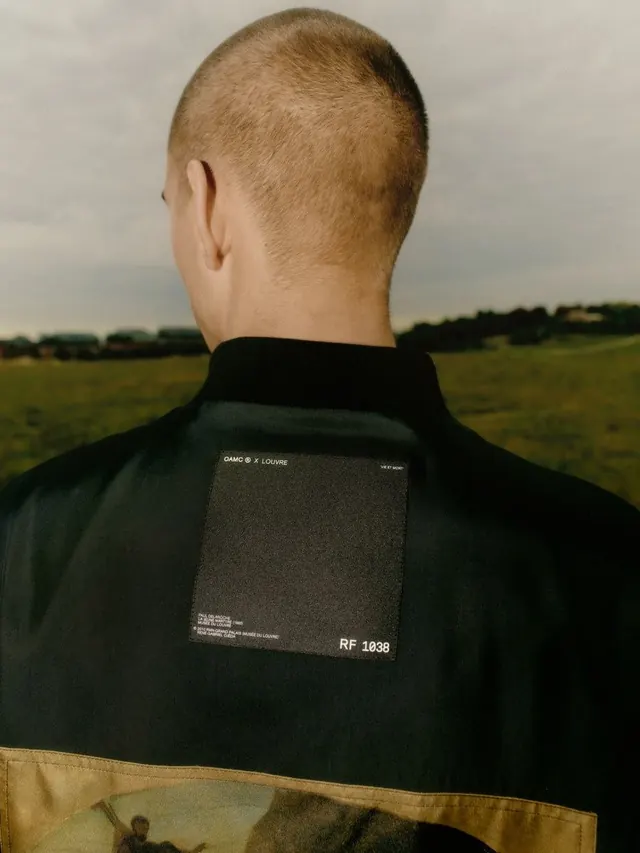 Technical Apparel Mockup, minimal, technical, dark