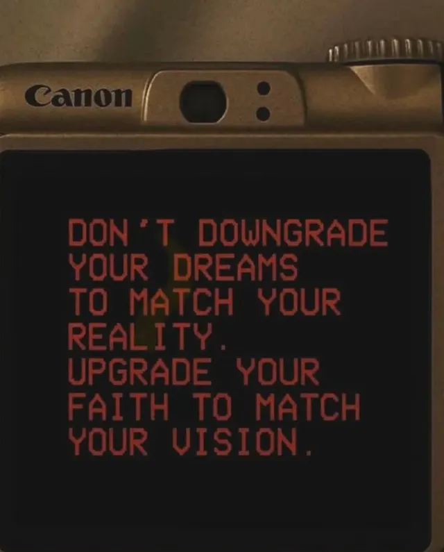 Retro Digital Display Quote, retro, monochrome, dark