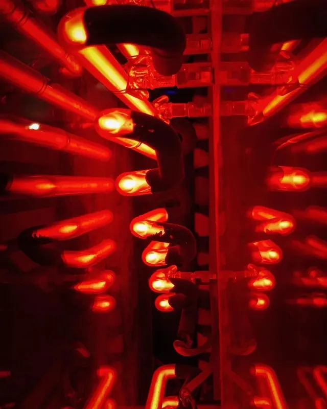 Red Neon Light Installation, dark-mode, abstract, dark