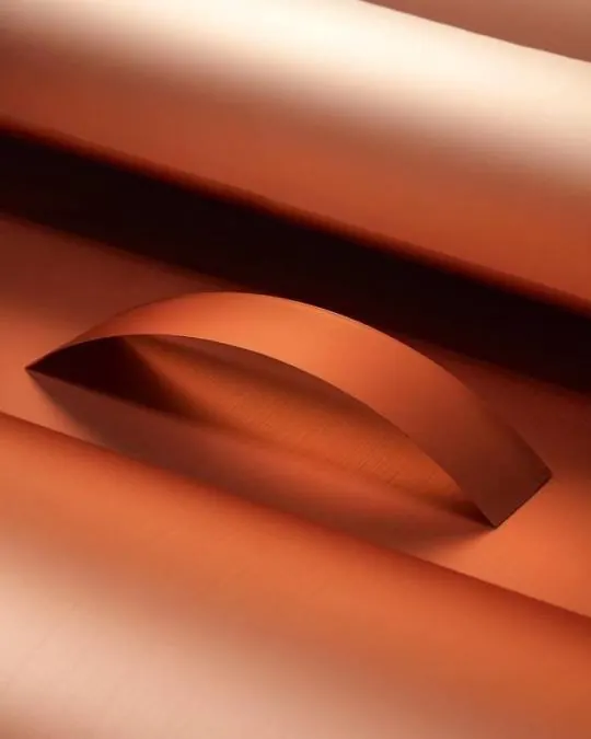 Abstract Copper Curves, minimal, 3d-render, warm