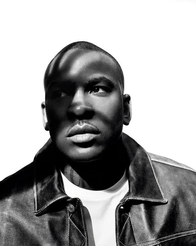 Black and White Portrait, monochrome, photographic, monochrome