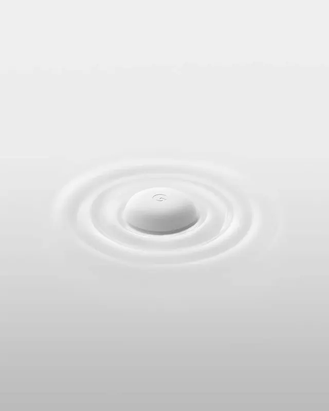 Ripple Effect Graphic, minimal, abstract, monochrome