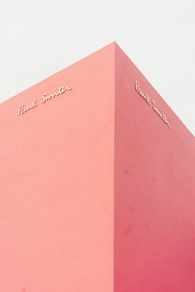 Pink Geometric 3D Shape, minimal, 3d-render, vibrant