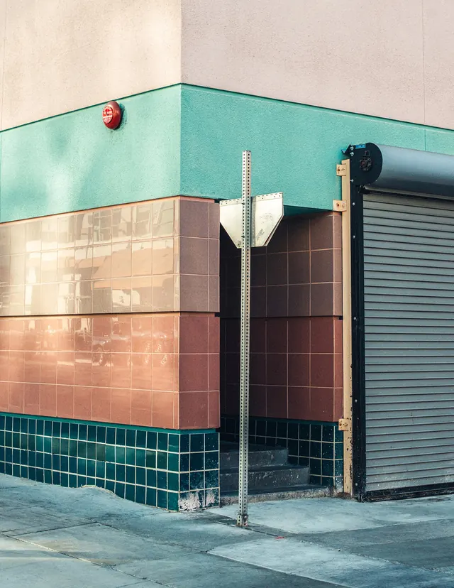 Modernist Architectural Facade, minimal, geometric, vibrant