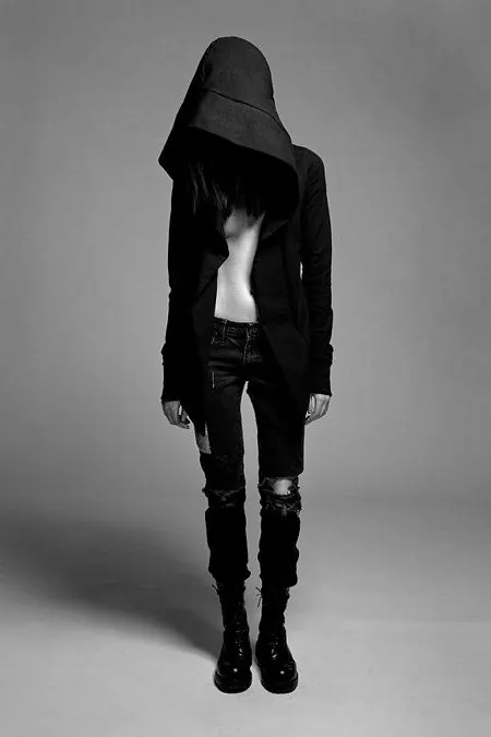 Savee item qpD1_4z, photographic, dark