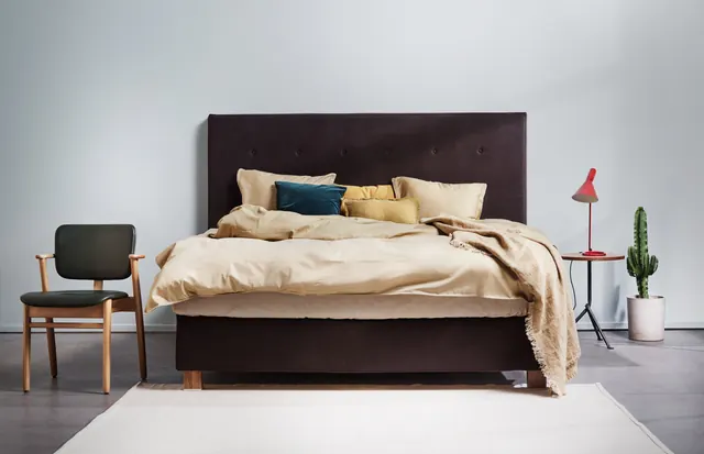 Minimalist Bedroom Interior, minimal, light-mode, light