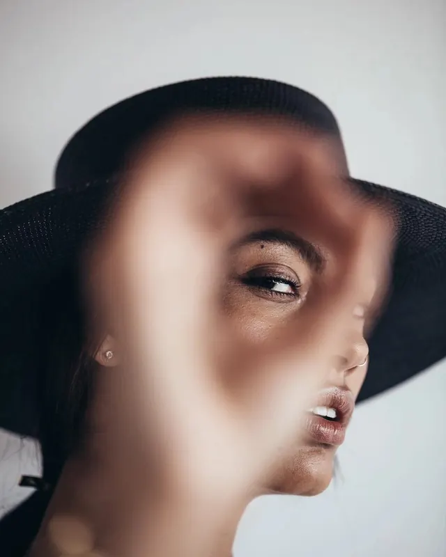 wGk0gTb, photographic, vibrant