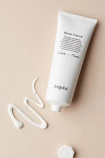 Minimal luxury mockup, minimal, luxury, light
