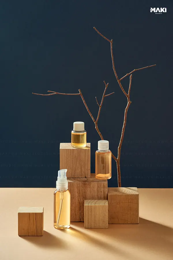 Photographic minimal mockup, photographic, minimal, dark
