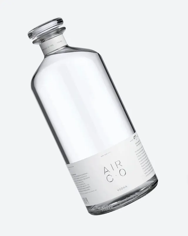 Air O Bottle Mockup