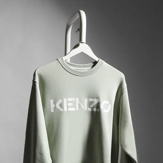 Choice Store | Kenzo, minimal, photographic, light