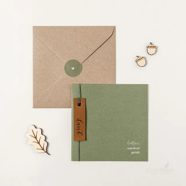 Minimal organic mockup, minimal, organic, light