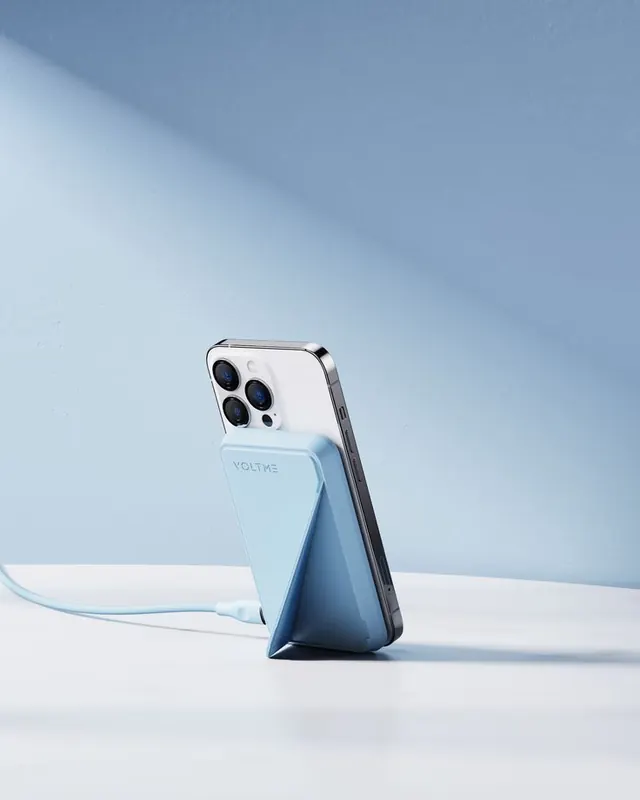 Minimal photographic mockup, minimal, photographic, light