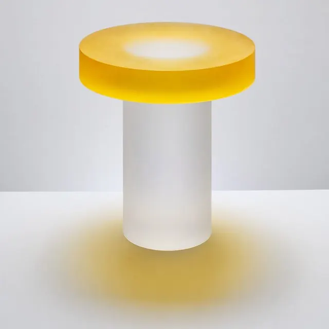 Minimal photographic photograph, minimal, photographic, light