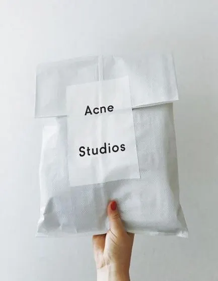 34 Ideas Design Packaging Fashion Acne Studios, minimal, photographic, light