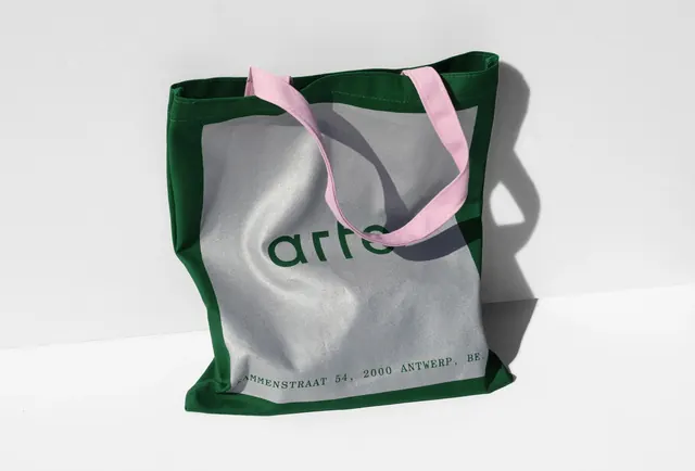 Arte Tote Bag Mockup