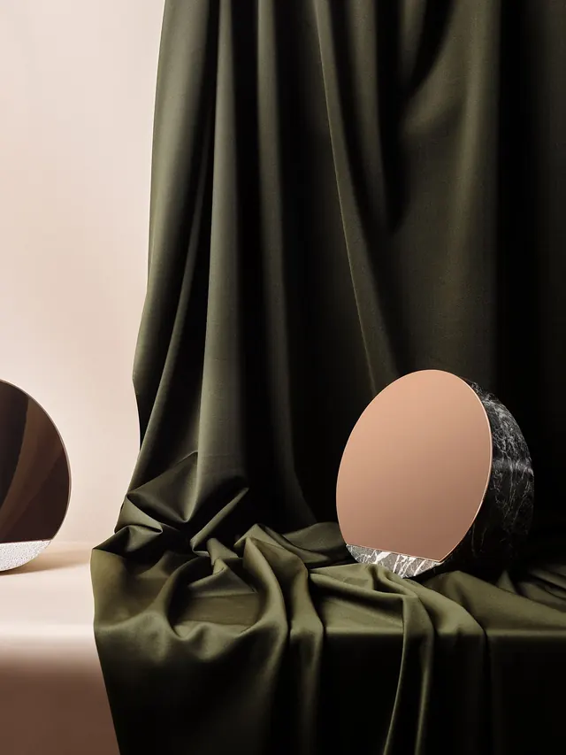 Minimal luxury mockup, minimal, luxury, dark