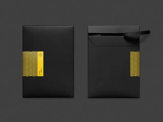 Minimal dark-mode packaging, minimal, dark-mode, dark