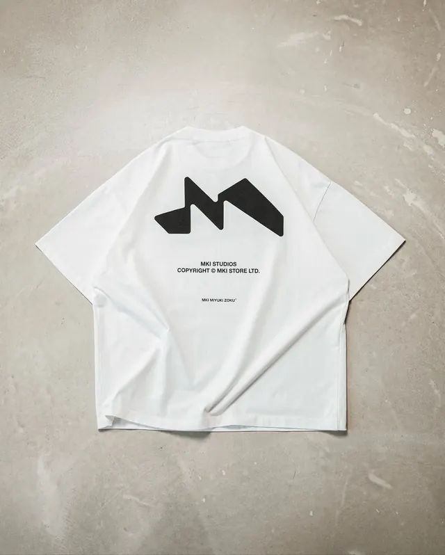 Minimal mockup, minimal, light