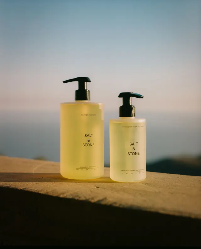 Minimal luxury photograph, minimal, luxury, light