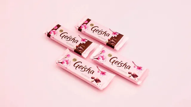 Pink Cosmetic Packaging Mockup