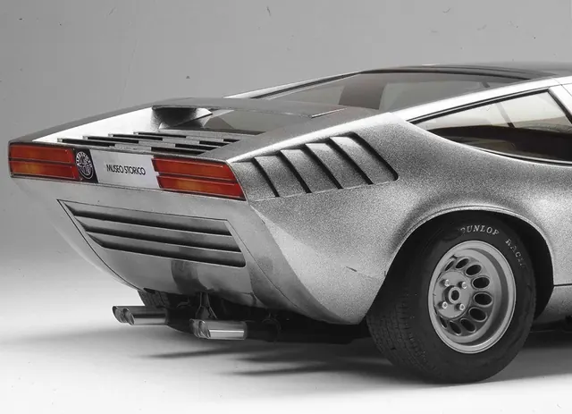 Alfa Romeo Iguana Ital Design concept car, photographic, technical, muted