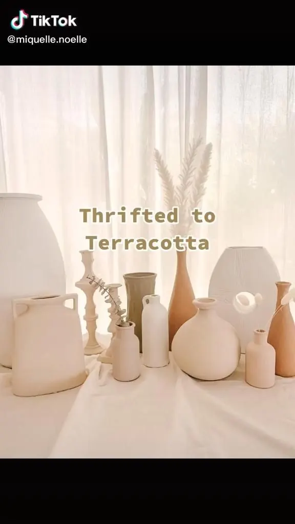 DIY ceramic vases, photographic, organic, light