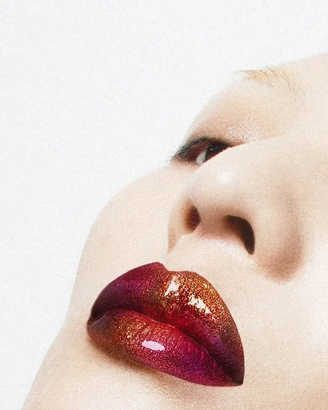 Luxury makeup close-up beauty shot, photographic, luxury, warm