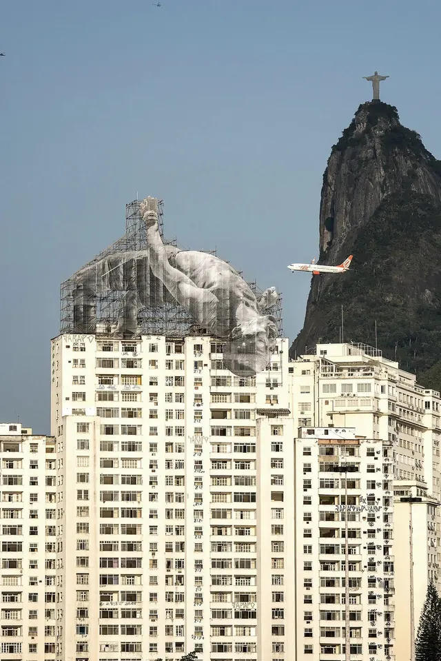 Urban Architecture and Nature Contrast