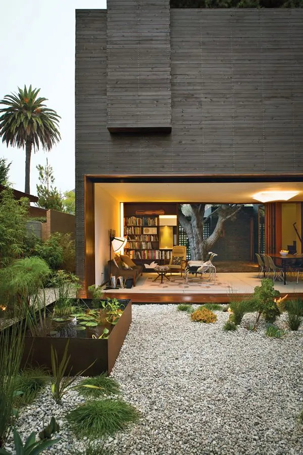 Modern Architectural Residence