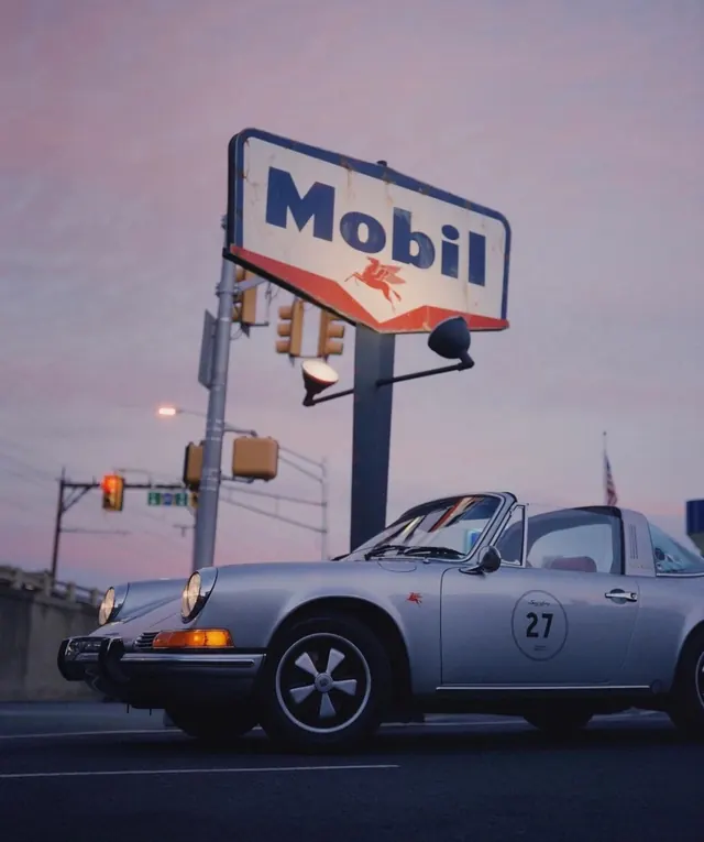 Vintage Mobil Gas Station Scene