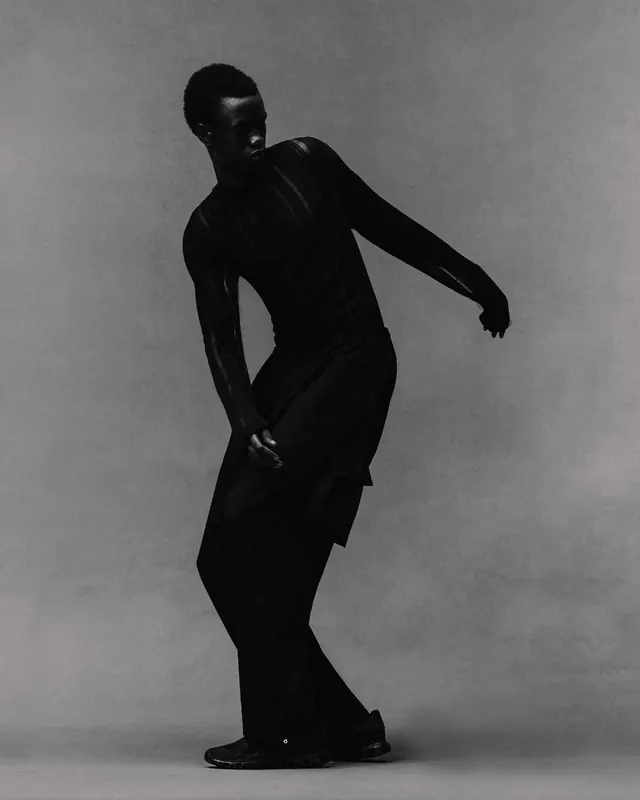 Monochrome fashion model in black, minimal, monochrome, monochrome