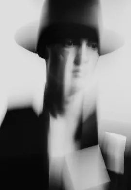 Motion-Blurred Portrait, monochrome, abstract, monochrome