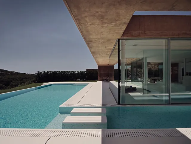 Modernist Poolside Architecture, minimal, luxury, light