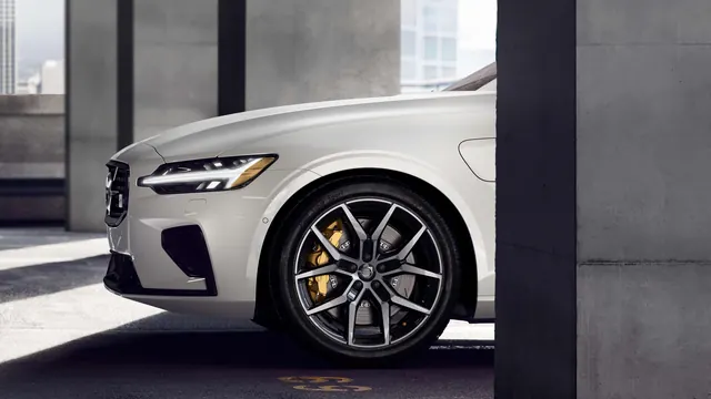 White Luxury SUV Close-up, minimal, luxury, light