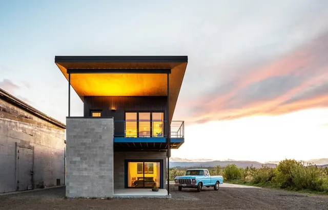 Modern Architectural Residence