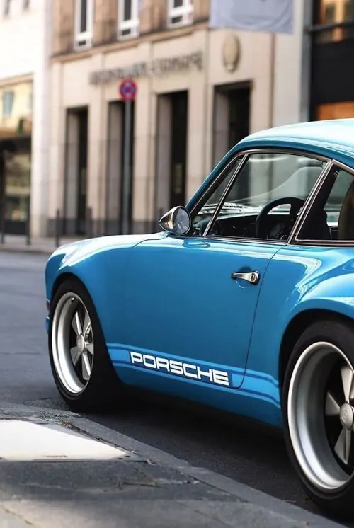 Blue Porsche 911 Exterior