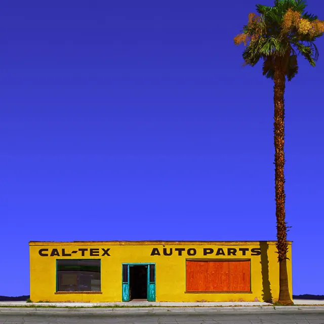 Cal-Tex Auto Parts Building