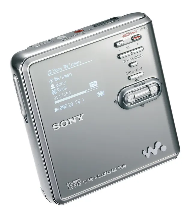 Sony MZ-RH10 Hi-MD Walkman, minimal, photographic, light