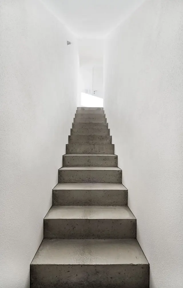 Minimalist Concrete Staircase