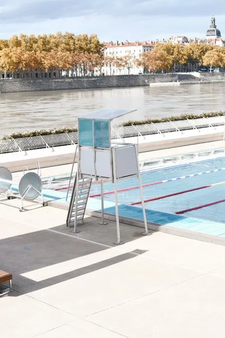 Outdoor Swimming Pool with Lifeguard Stand