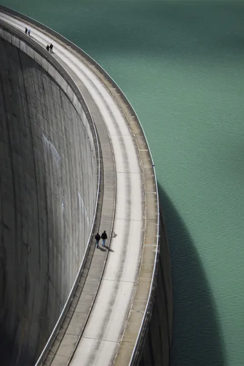 Concrete Architectural Curve