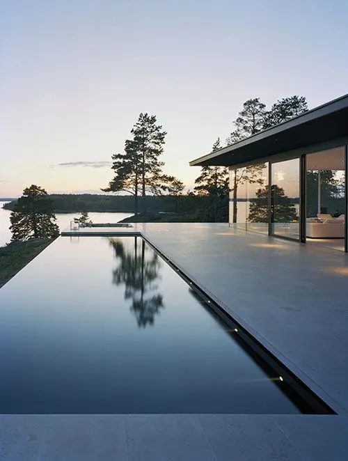Modernist Poolside Architecture