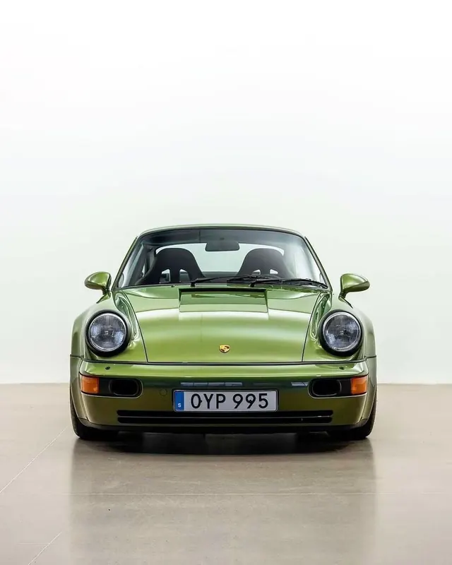 Green Vintage Porsche 911