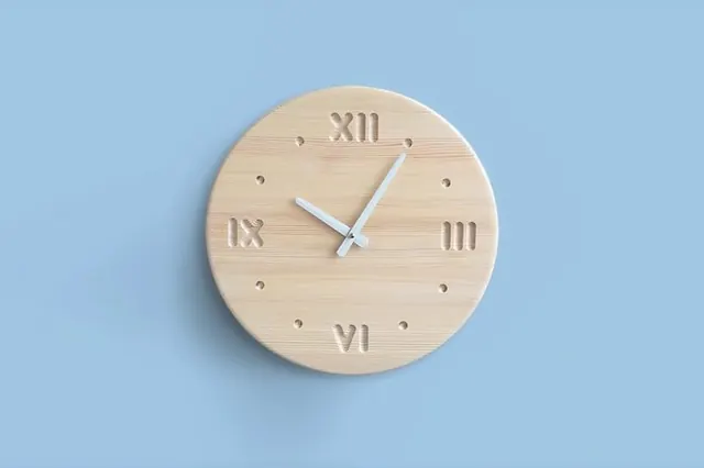 Minimalist Wood Clock
