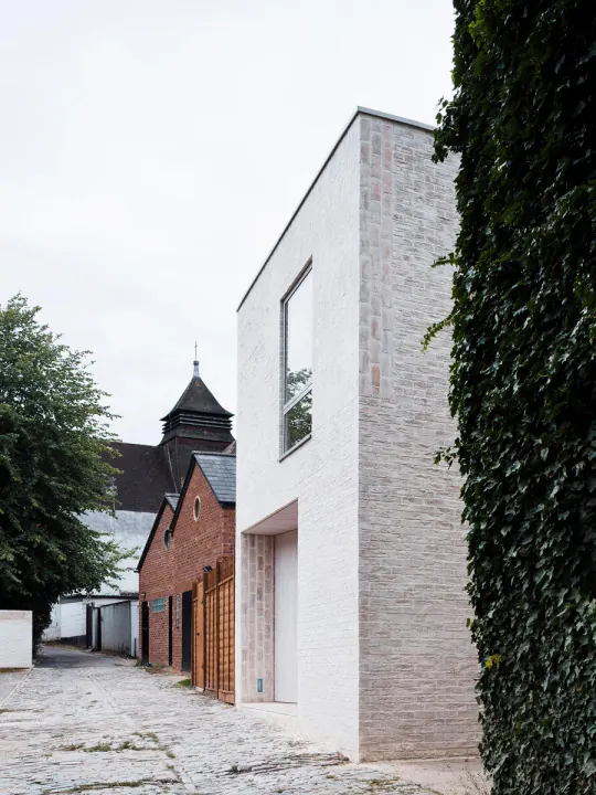 Modernist Architecture and Textures